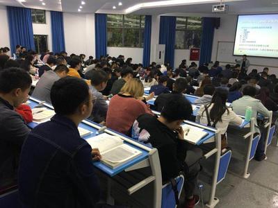 成都宏達(dá)中業(yè)教育 聚焦職業(yè)技能，賦能職場發(fā)展